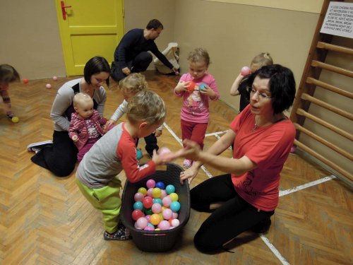 Hravé cvičení pro děti a rodiče - 7.11.2013